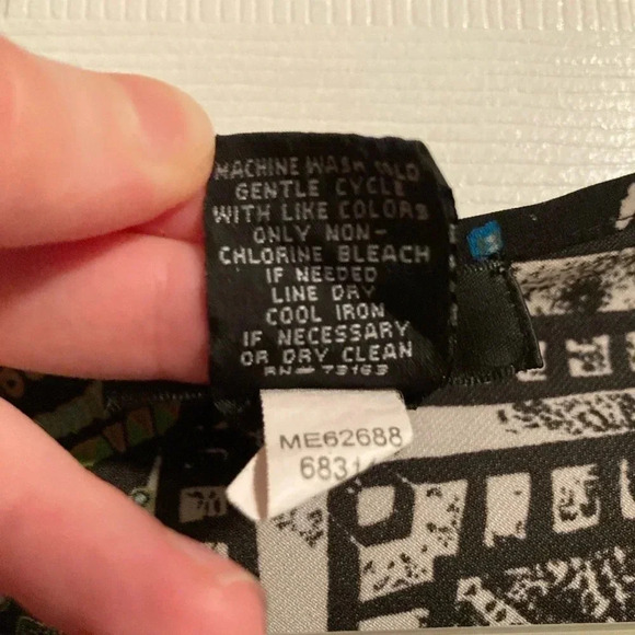 Spense colorful geometric pattern sleeveless top - Picture 4 of 8